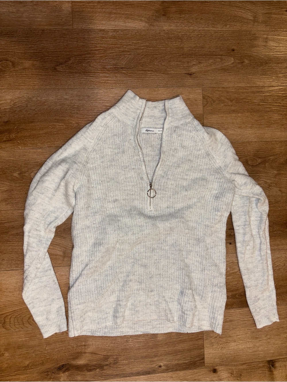 Light Gray Quarter-Zip Knit Sweater with Ring Pull